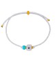 Χειροποίητο βραχιόλι της Excite Fashion Jewellery, γκρί κορδόνι, ματάκι κύβος, τιρκουάζ χάντρα, και χρυσές μπίλιες. B-1774-02 Κοσμήματα