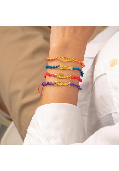 Χειροποίητο βραχιόλι μακραμέ  της Excite Fashion Jewellery, πορτοκαλί κορδόνι, επίχρυσο ψαράκι. B-1781-16 Χειροποίητο βραχιόλι μακραμέ  της Excite Fashion Jewellery, πορτοκαλί κορδόνι, επίχρυσο ψαράκι. B-1781-16