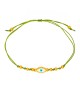 Χειροποίητο βραχιόλι μακραμέ της Excite Fashion Jewellery, πράσινο κορδόνι, οβάλ επίχρυσο ματάκι με λευκό σμάλτο B-1784-08, και χρυσές μπίλιες. Κοσμήματα