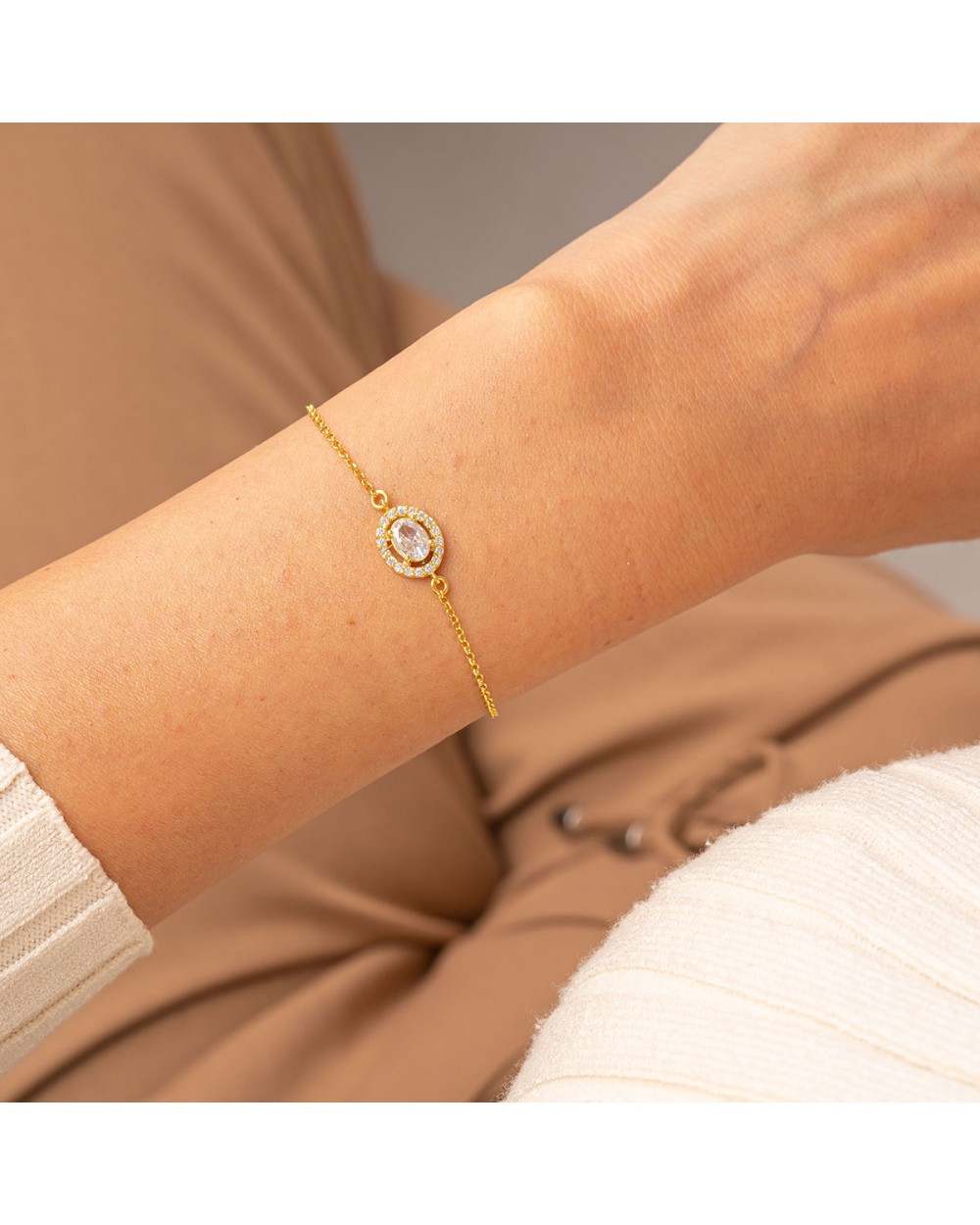 Βραχιόλι Excite Fashion Jewellery, ροζέτα με λευκά ζιργκόν, από επιχρυσωμένο ασήμι 925. B-47-AS-G-89 Κοσμήματα Βραχιόλι Excite Fashion Jewellery, ροζέτα με λευκά ζιργκόν, από επιχρυσωμένο ασήμι 925. B-47-AS-G-89 Κοσμήματα
