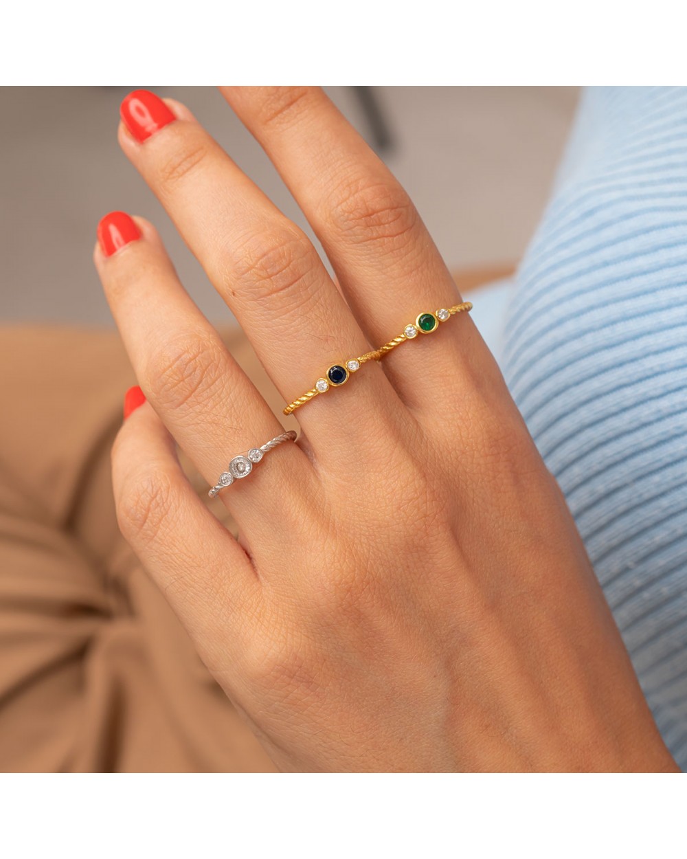 Δαχτυλίδι Excite Fashion Jewellery με μπλέ και λευκά ζιργκόν από επιχρυσωμένο ασήμι 925. D-60-MPLE-G-6 Κοσμήματα Δαχτυλίδι Excite Fashion Jewellery με μπλέ και λευκά ζιργκόν από επιχρυσωμένο ασήμι 925. D-60-MPLE-G-6 Κοσμήματα