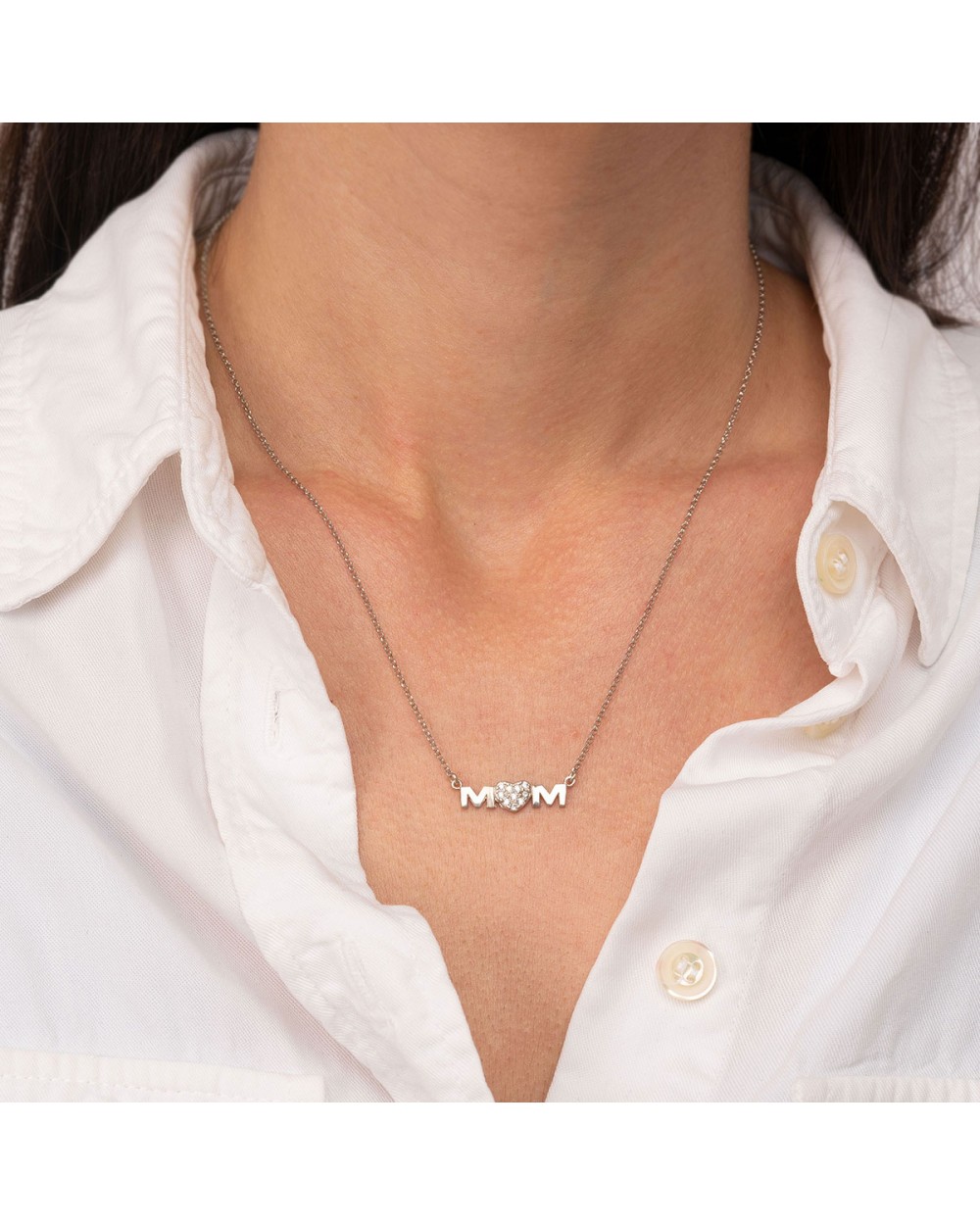 Κολιέ MOM - MAMA  excite fashion jewellery απο επιπλατινωμένο ασήμι 925 και καρδιά με λευκά ζιργκον K-128-AS-S-105 Κοσμήματα