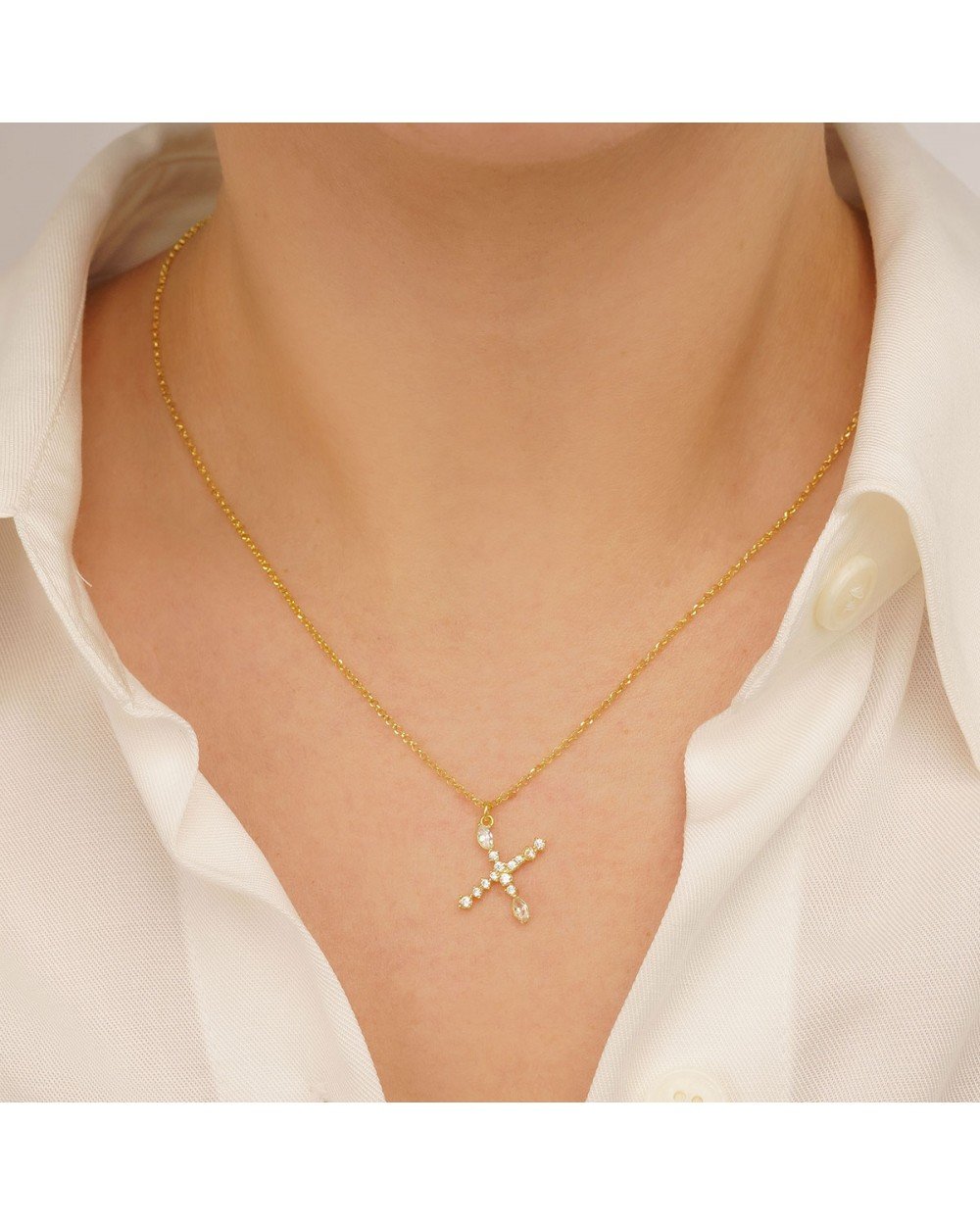 Κολιέ μονόγραμμα Χ Excite fashion Jewellery με λευκά ζιργκόν από επιχρυσωμένο ασήμι 925,. K-MON-X-G-95 Κοσμήματα Κολιέ μονόγραμμα Χ Excite fashion Jewellery με λευκά ζιργκόν από επιχρυσωμένο ασήμι 925,. K-MON-X-G-95 Κοσμήματα