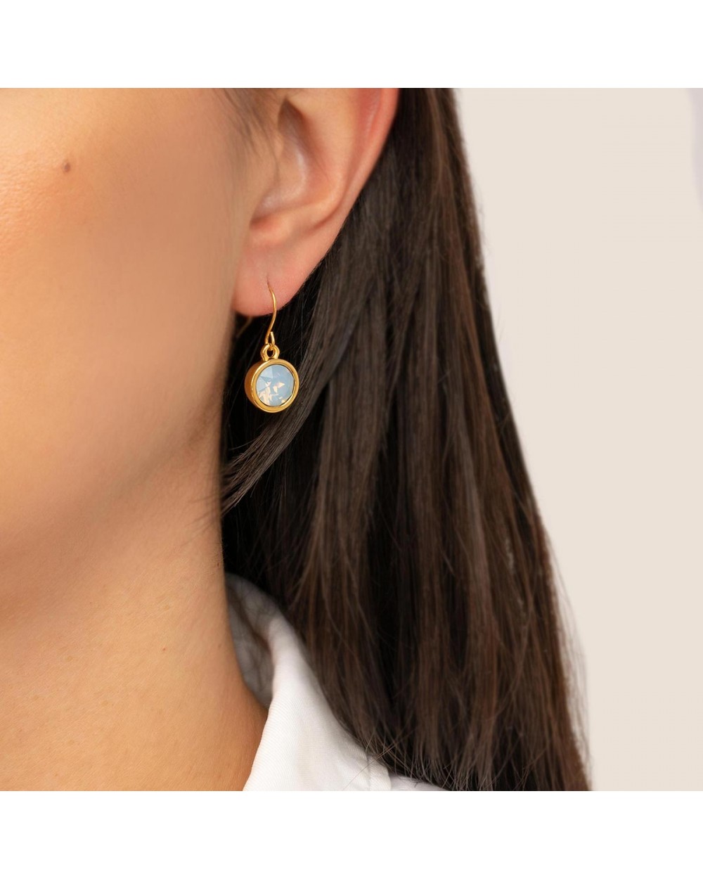 Χειροποίητα κρεμαστά σκουλαρίκια Excite Fashion Jewellery, ivory γαλάζιο κρύσταλλο από επιχρυσωμένο ατσάλι. S-1726-01-15 Κοσμήματα Χειροποίητα κρεμαστά σκουλαρίκια Excite Fashion Jewellery, ivory γαλάζιο κρύσταλλο από επιχρυσωμένο ατσάλι. S-1726-01-15 Κοσμήματα