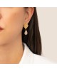 Χειροποίητα κρεμαστά σκουλαρίκια της Excite Fashion Jewellery, ανάγλυφο επίχρυσο μοτίφ, ροζ κρεμαστή σταγόνα, από ανοξείδωτο ατσάλι. S-1763-11 Κοσμήματα Χειροποίητα κρεμαστά σκουλαρίκια της Excite Fashion Jewellery, ανάγλυφο επίχρυσο μοτίφ, ροζ κρεμαστή σταγόνα, από ανοξείδωτο ατσάλι. S-1763-11 Κοσμήματα