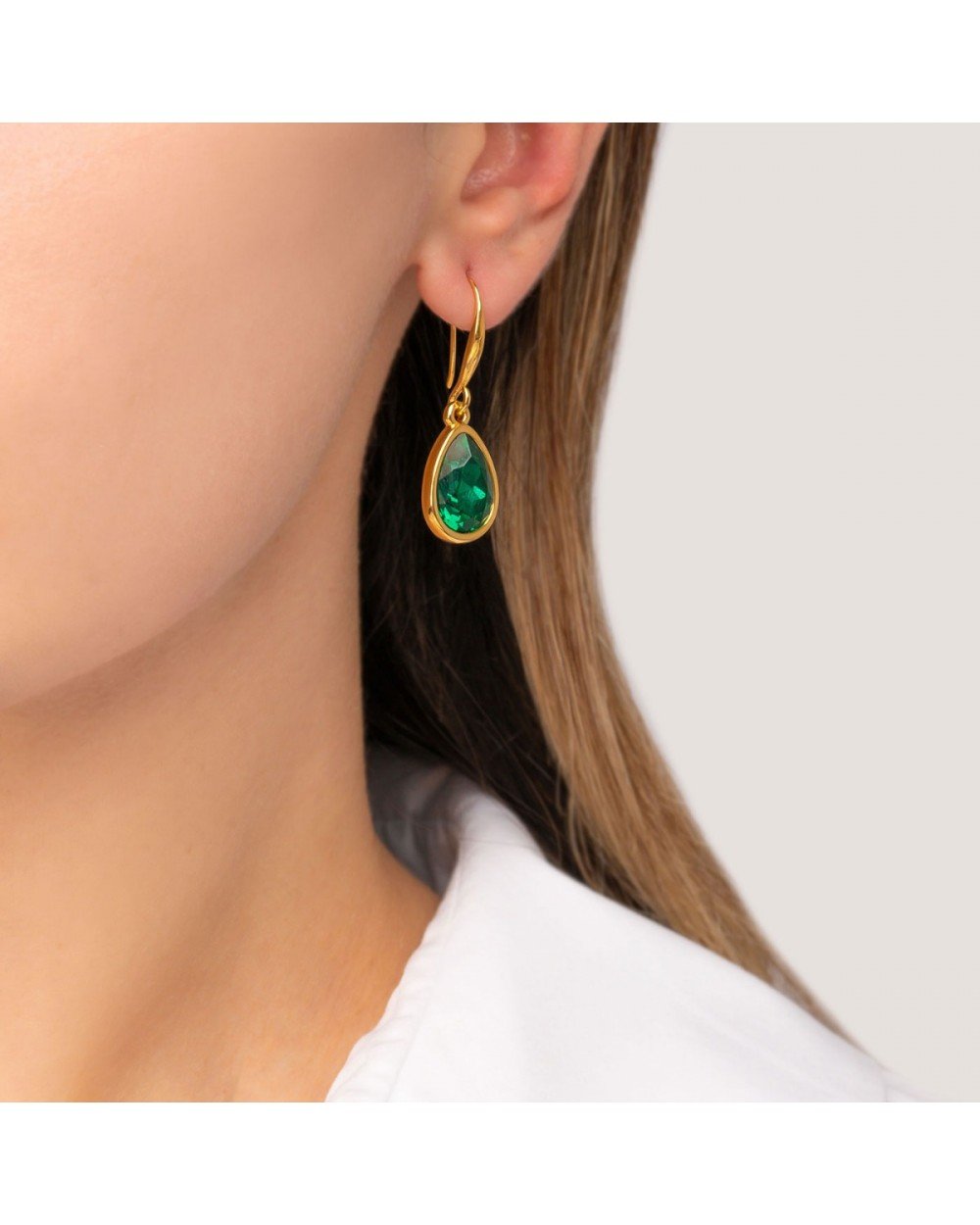 Χειροποίητα επιχρυσωμένα σκουλαρίκια Excite Fashion Jewellery με κρύσταλλα Swarovski σε πράσινη απόχρωση. S-852-01-18-8 Κοσμήματα Χειροποίητα επιχρυσωμένα σκουλαρίκια Excite Fashion Jewellery με κρύσταλλα Swarovski σε πράσινη απόχρωση. S-852-01-18-8 Κοσμήματα